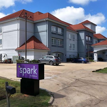 Spark By Hilton Brandon Extérieur photo