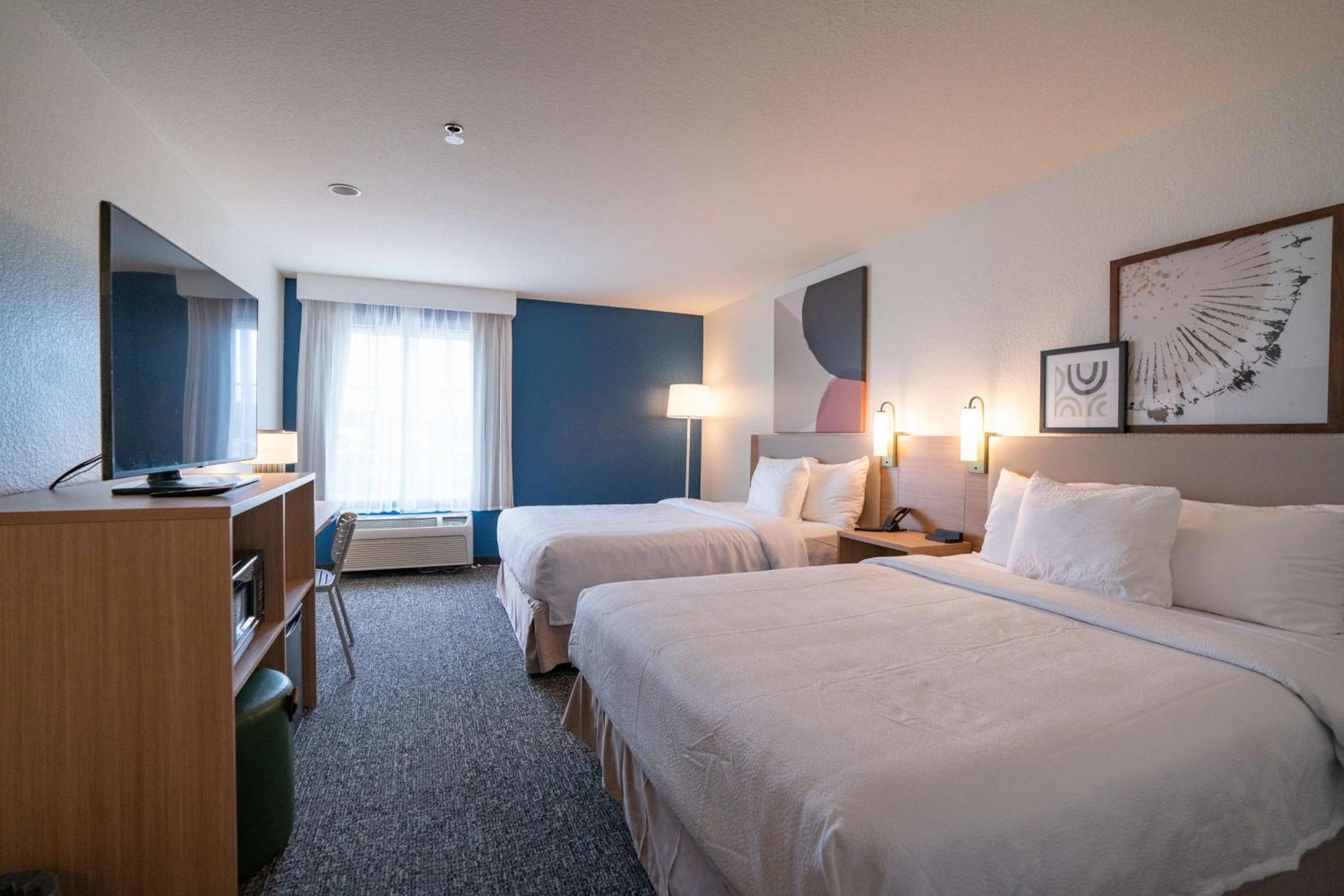 Spark By Hilton Brandon Extérieur photo